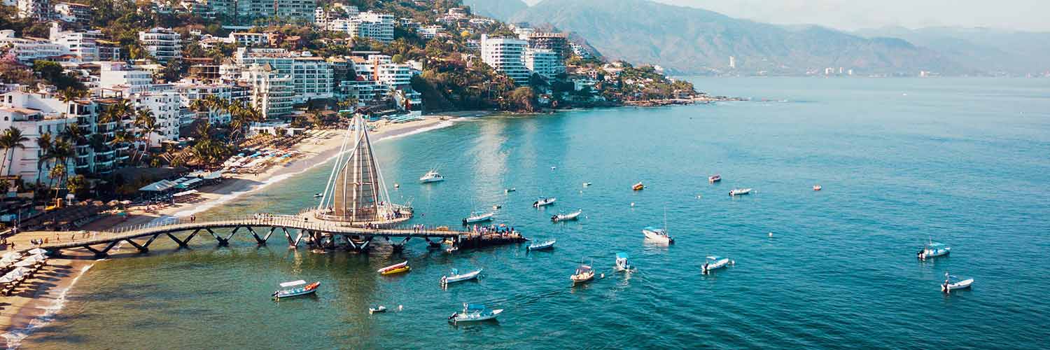 Muelle de Puerto Vallarta en México